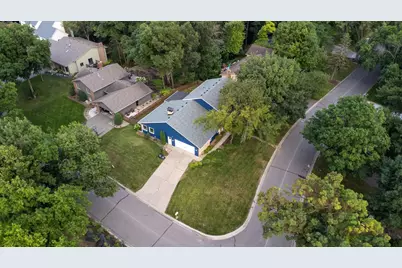 14880 Ironwood Court, Eden Prairie, MN 55346 - Photo 41