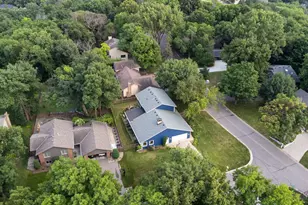 14880 Ironwood Ct, Eden Prairie, MN 55346 - Photo 43