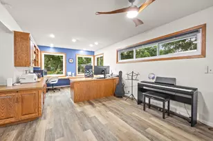 14880 Ironwood Ct, Eden Prairie, MN 55346 - Photo 17