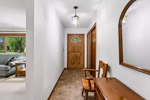 1938 Midland Hills Rd, Roseville, MN 55113 - Photo 5
