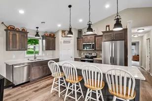 1304 Linwood Rd, Belle Plaine, MN 56011 - Photo 9