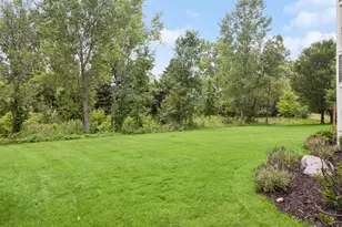 10921 Bent Water Ln, Woodbury, MN 55129 - Photo 67