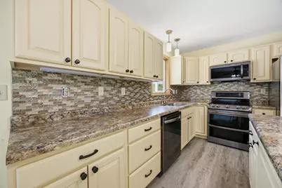 2622 29th Avenue S, Moorhead, MN 56560 - Photo 9