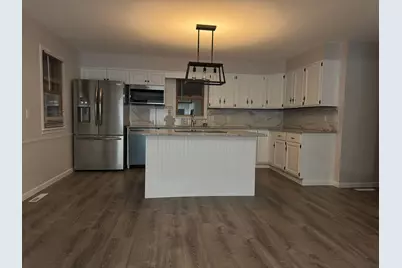 291 1st Street NW, Wells, MN 56097 - Photo 11