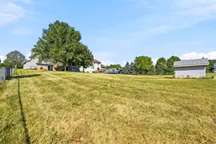 1351 Rolling Oaks Dr, Hanover, MN 55341 - Photo 33