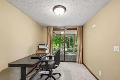 6360 Forest Circle, Chanhassen, MN 55331 - Photo 33