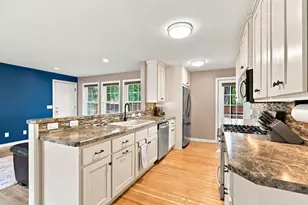 8 6th Ave NE, Osseo, MN 55369 - Photo 17