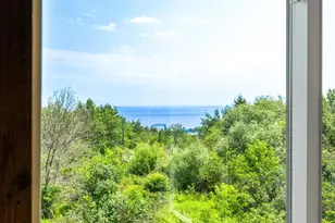 805 W 10th St, Duluth, MN 55806 - Photo 29