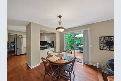 13655 Henna Court, Apple Valley, MN 55124 - Photo 9