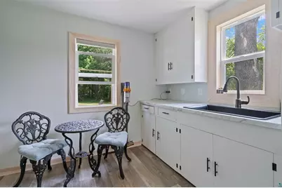 1302 Eklund Avenue, Duluth, MN 55811 - Photo 17