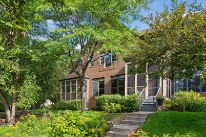 1401 Franklin Avenue SE, Minneapolis, MN 55414 - Photo 1