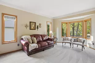 1021 Wildwood Way, Chaska, MN 55318 - Photo 21