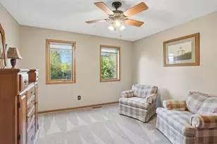 1021 Wildwood Way, Chaska, MN 55318 - Photo 33