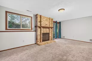 9774 Dorset Ln, Eden Prairie, MN 55347 - Photo 21