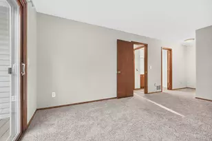 9774 Dorset Ln, Eden Prairie, MN 55347 - Photo 17