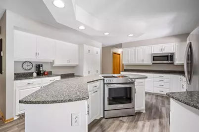 1400 25th Street SE, Saint Cloud, MN 56304 - Photo 13