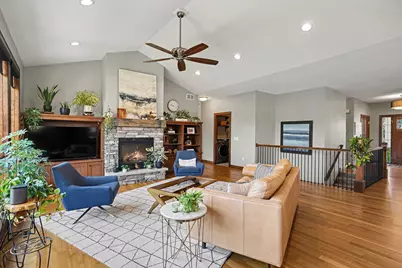 1701 Huron Court, Northfield, MN 55057 - Photo 5