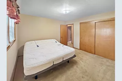 2420 34th Street, Slayton, MN 56172 - Photo 11