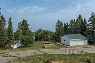 13544 Pearl Lake Dr, Detroit Lakes, MN 56501 - Photo 3