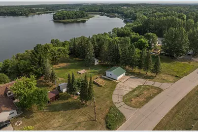 13544 Pearl Lake Drive, Detroit Lakes, MN 56501 - Photo 19