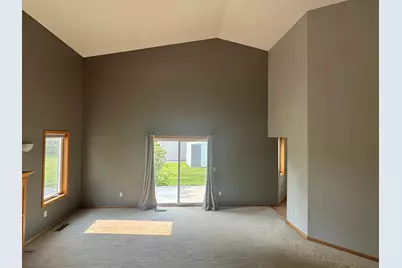 1908 Prairie Avenue SW, Faribault, MN 55021 - Photo 5