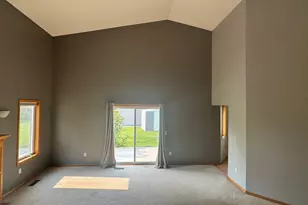 1908 Prairie Ave SW, Faribault, MN 55021 - Photo 5