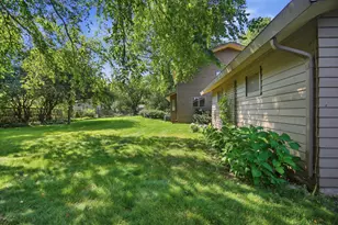 719 Harriet Ave, Owatonna, MN 55060 - Photo 53