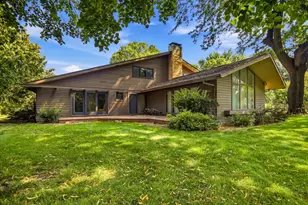 719 Harriet Ave, Owatonna, MN 55060 - Photo 1