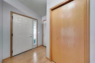 7633 Fox Creek Ct, Greenfield, MN 55373 - Photo 13