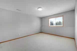 7633 Fox Creek Ct, Greenfield, MN 55373 - Photo 31