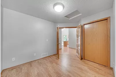 7633 Fox Creek Court, Greenfield, MN 55373 - Photo 15