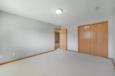 7633 Fox Creek Court, Greenfield, MN 55373 - Photo 31