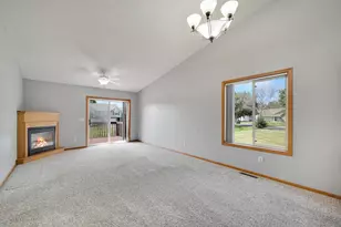 7633 Fox Creek Ct, Greenfield, MN 55373 - Photo 5