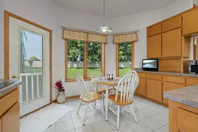 12046 94th Avenue N, Maple Grove, MN 55369 - Photo 11