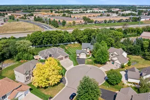 12046 94th Ave N, Maple Grove, MN 55369 - Photo 3