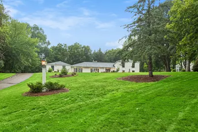 3945 Hillcrest Way, Deephaven, MN 55391 - Photo 33