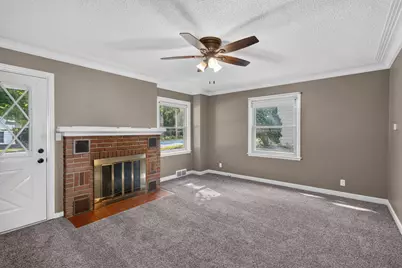1028 1st Avenue NE, Faribault, MN 55021 - Photo 9