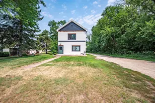 616 Hilton St, Prescott, WI 54021 - Photo 1