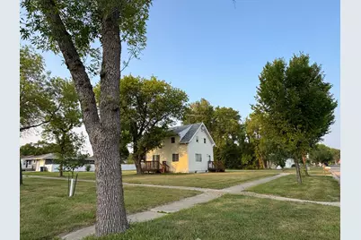 1706 N 4th Avenue, Moorhead, MN 56560 - Photo 19