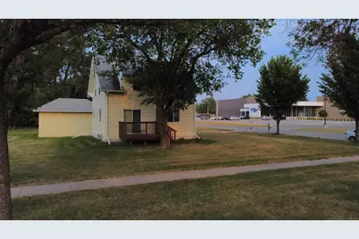 1706 N 4th Avenue, Moorhead, MN 56560 - Photo 17