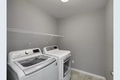 5581 Yucca Lane N, Plymouth, MN 55446 - Photo 25