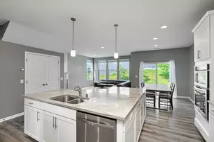 5581 Yucca Ln N, Plymouth, MN 55446 - Photo 11