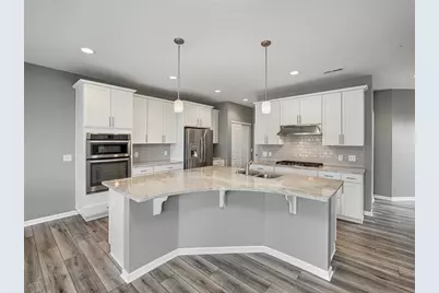 5581 Yucca Lane N, Plymouth, MN 55446 - Photo 9