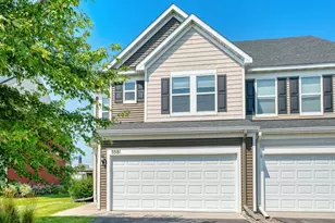 5581 Yucca Ln N, Plymouth, MN 55446 - Photo 1