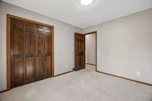 15001 Park Ave, Burnsville, MN 55306 - Photo 17