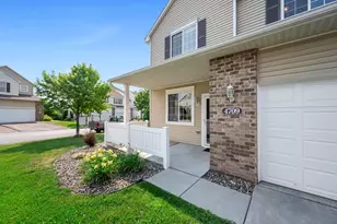 4709 Blaylock Way, Inver Grove Heights, MN 55076 - Photo 3