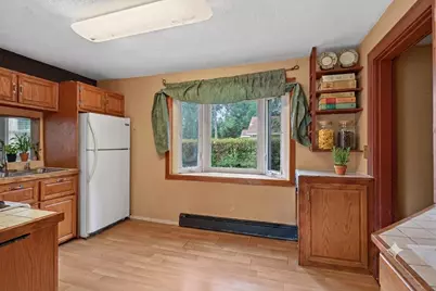 835 W 2nd Street, Rush City, MN 55069 - Photo 5