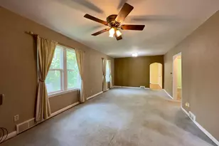421 S 69th Ave W, Duluth, MN 55807 - Photo 7