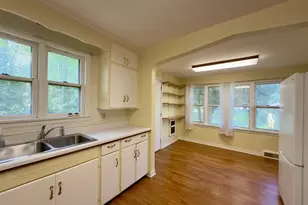 421 S 69th Ave W, Duluth, MN 55807 - Photo 5