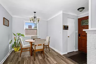 2412 Chambersburg Ave, Duluth, MN 55811 - Photo 3